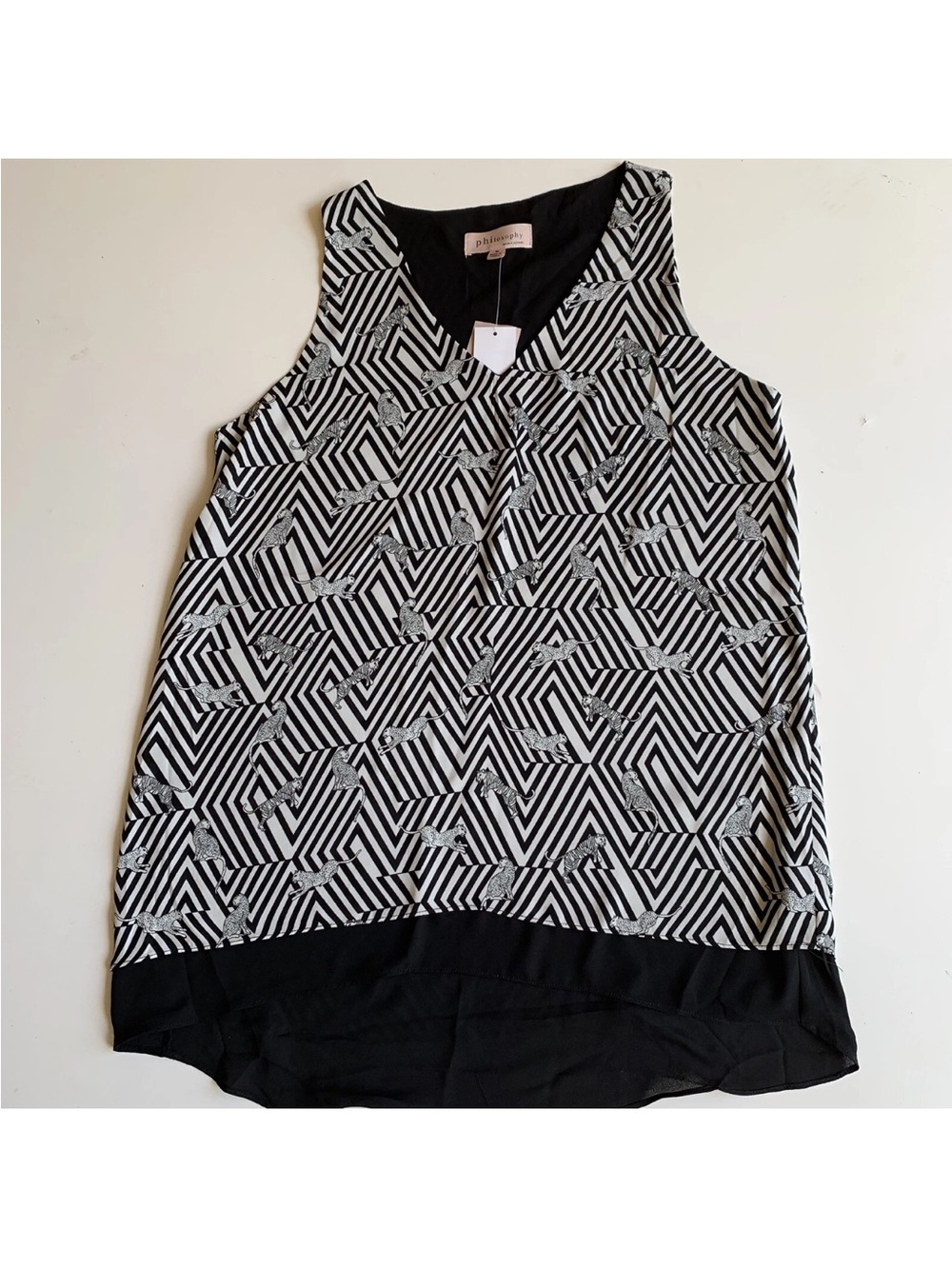 Philosophy sleeveless black & white cheetah  tank size medium New